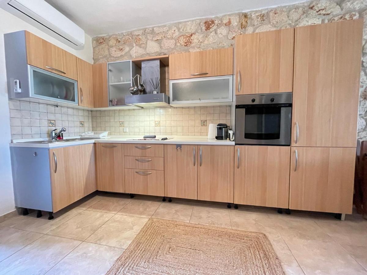 Jordan'S Stone House Villa Siviri Exterior photo