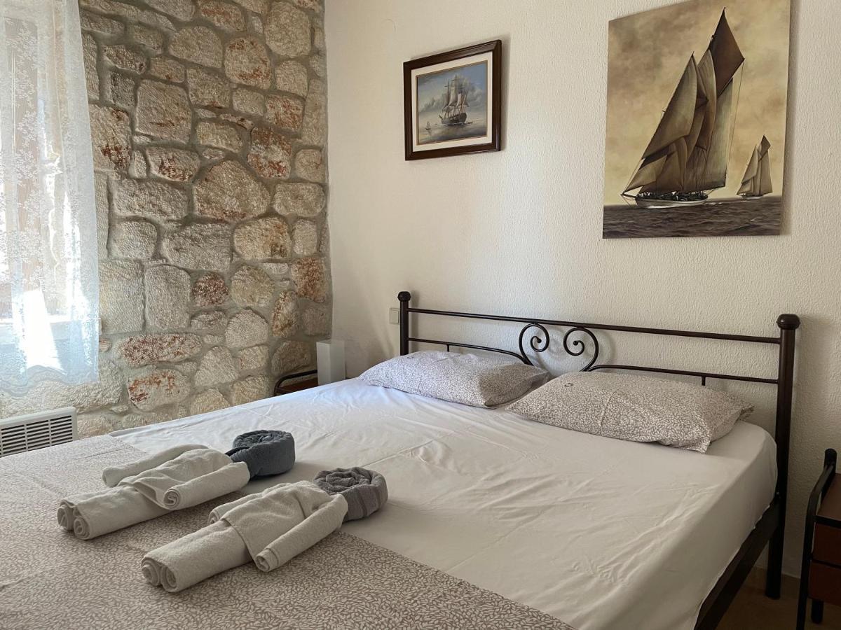 Jordan'S Stone House Villa Siviri Exterior photo