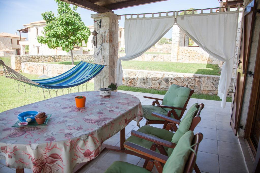 Jordan'S Stone House Villa Siviri Exterior photo