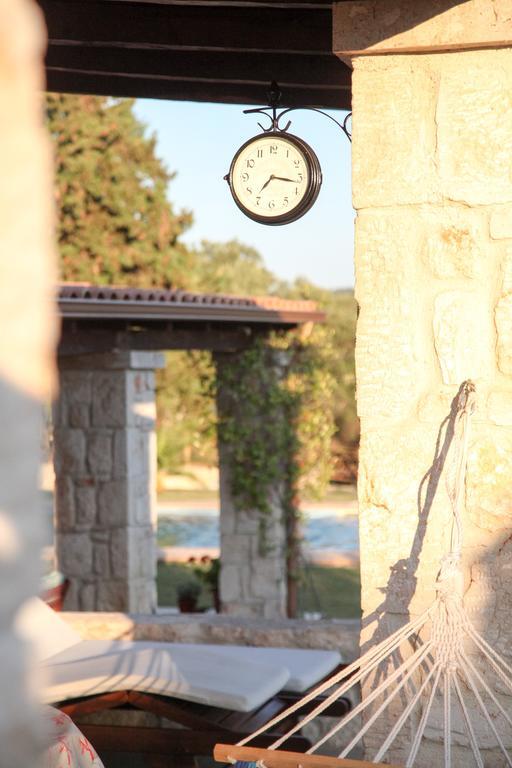Jordan'S Stone House Villa Siviri Exterior photo