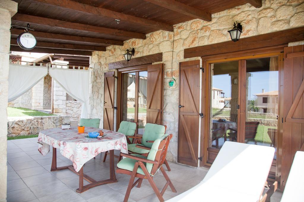 Jordan'S Stone House Villa Siviri Exterior photo